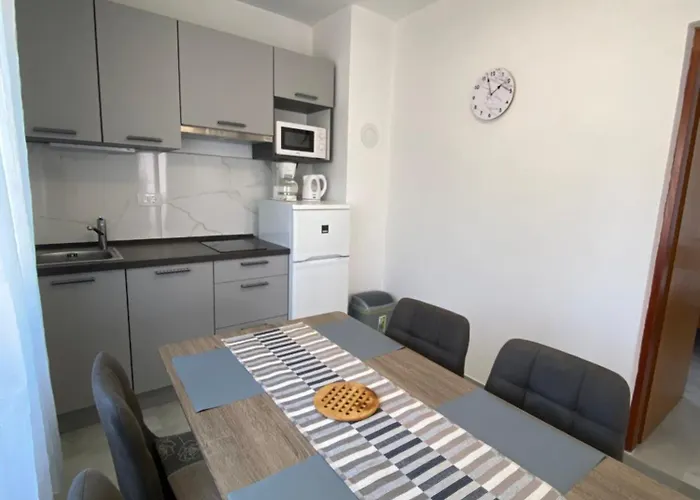 Radosav Apartman Šilo